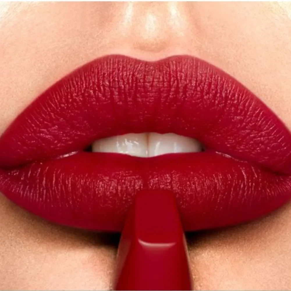 Revolution‎ Beauty Lip Allure Soft Satin Lipstick